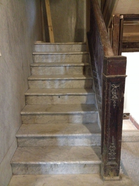 Marble steps in front hallway