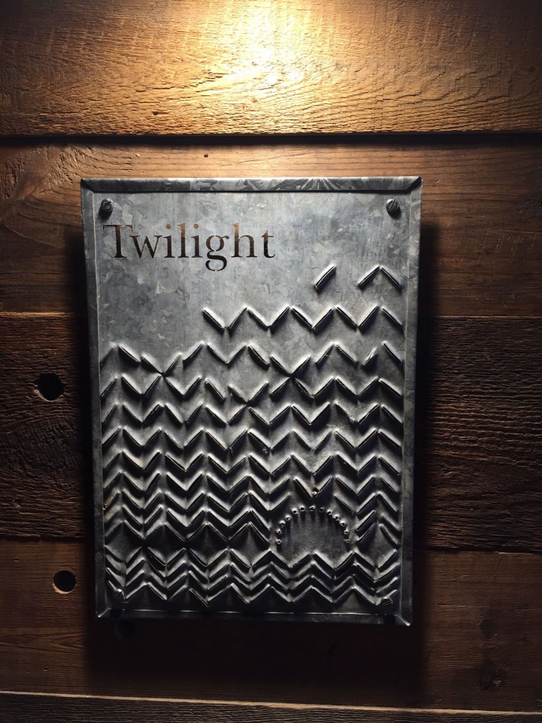 Sign for the Twilight cabin.