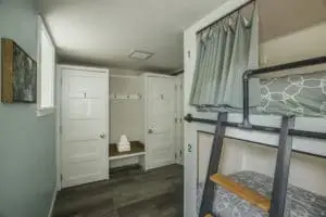 Hawthorn Bunkroom Closets